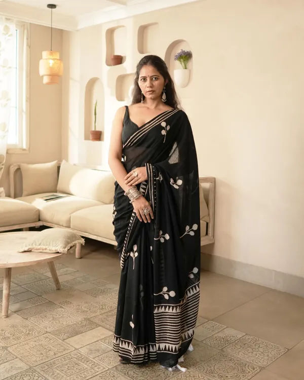 Multicolour_Cotton_Leaf_Block_Print_Moonga_Saree_With_Tassels_For_Women